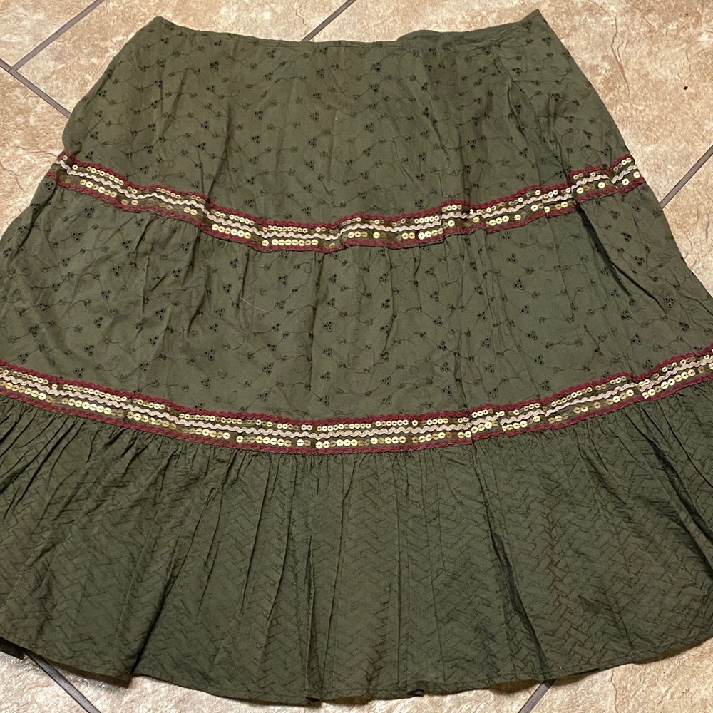 Venezia Olive A-Line Ruffled Skirt with Embellishments Size 14 Collegiate Office - Picture 10 of 11